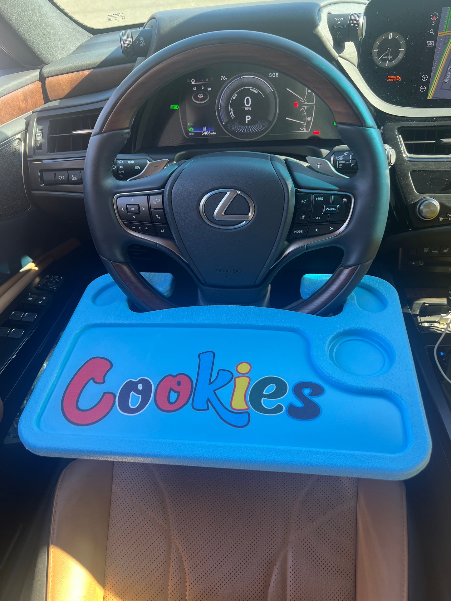 STEERING WHEEL ROLLING TRAYS