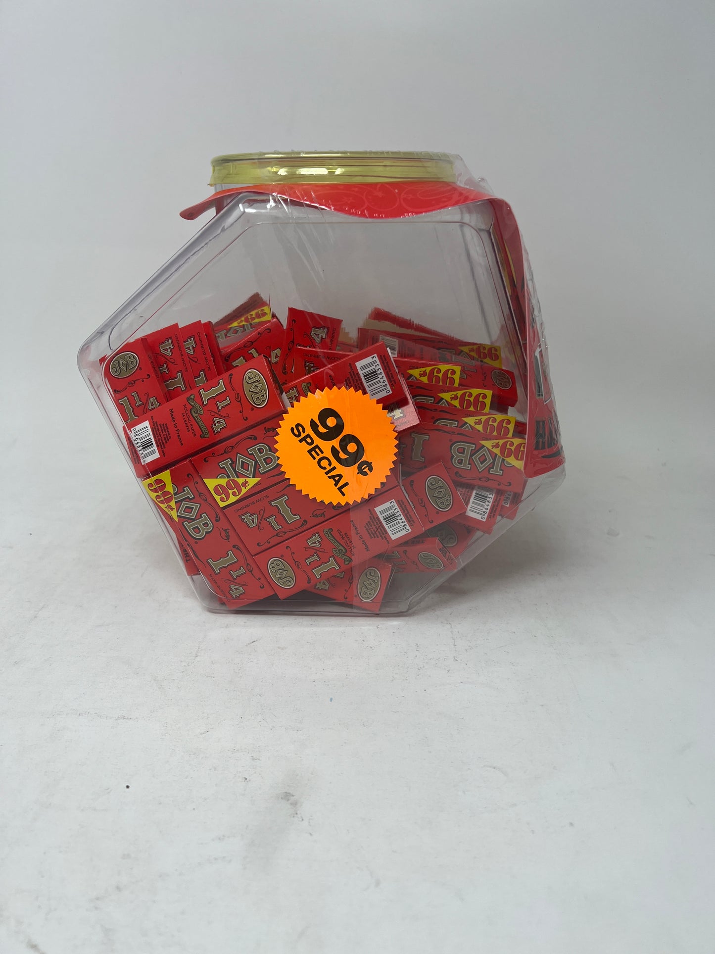 JOB ZIGZAG PAPERS RED JAR 1 1/4 99¢ 50 PC